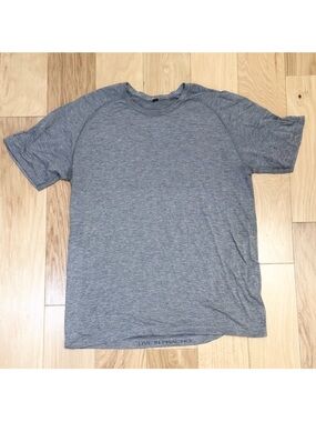 Lululemon Men’s Metal Vent Tech Short Sleeve Athletic Shirt